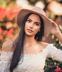 Edna, 34 years old, Lesbian / Gay, Woman, Berlin, Germany