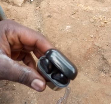 Myug, Entebbe, Uganda